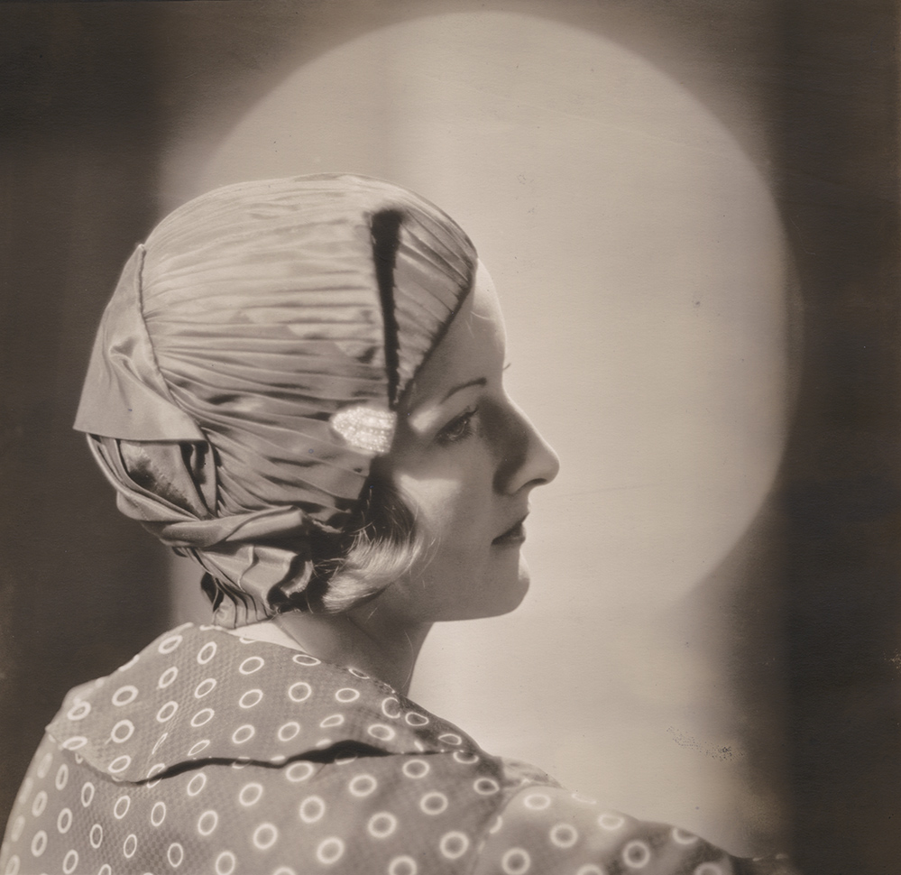 Woman with Flapper Hat