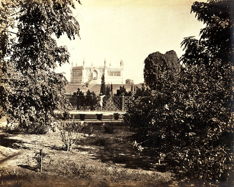 Samuel Bourne - Cawnpore (Kanpur), a View of the Memorial Place from the South