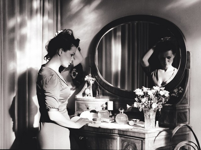 Stanko Abadžic - Woman and Mirror