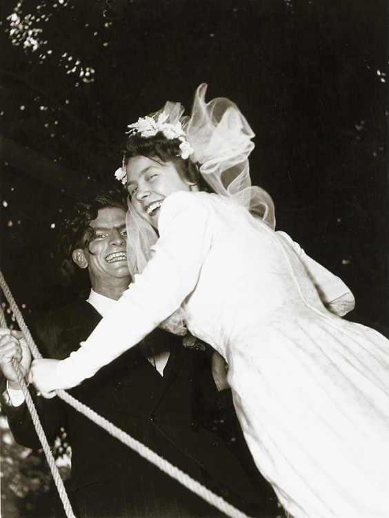 Robert Doisneau - Bride and Groom on Swing