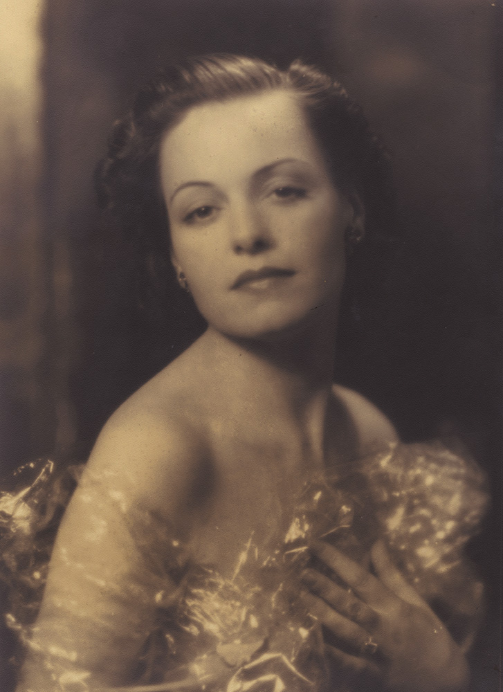 Laure Albin-Guillot - Portrait of a Woman Laure Albin-Guillot - Portrait of a Woman