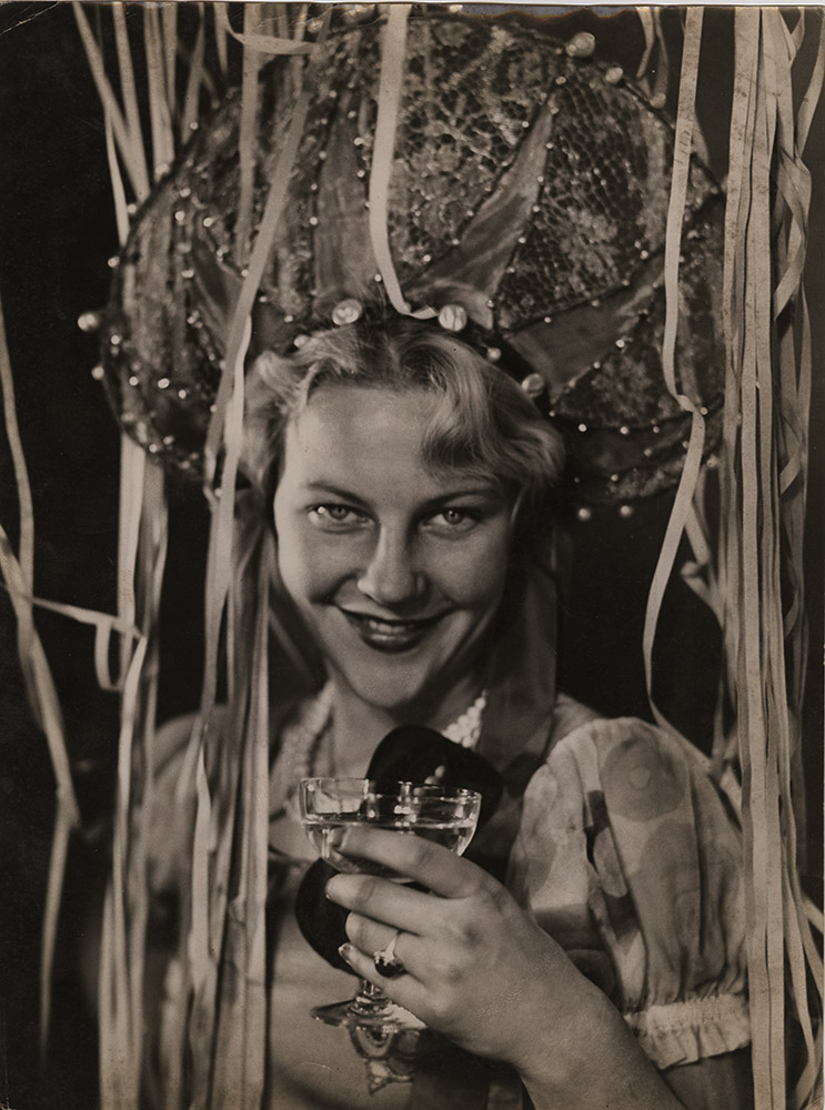 Willem Van de Poll - Woman with Wine Glass