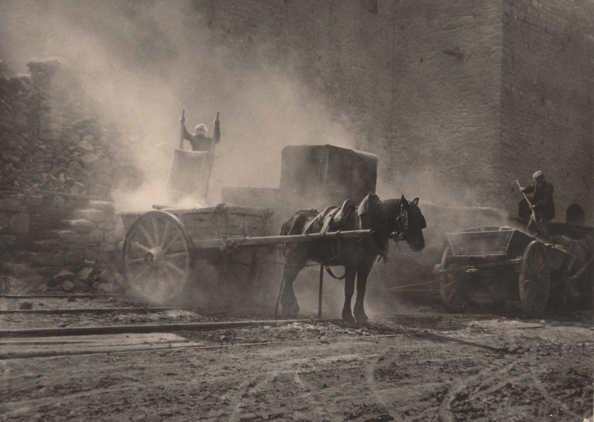 Leonard Misonne - Sous les Fours à Chaux (Under the Lime Kilns)