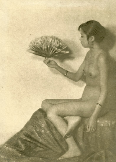 Heinz Von Perckhammer - Macao Female Nude