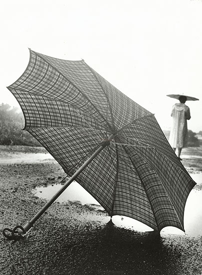 Antonin Gribovsky - The Umbrella
