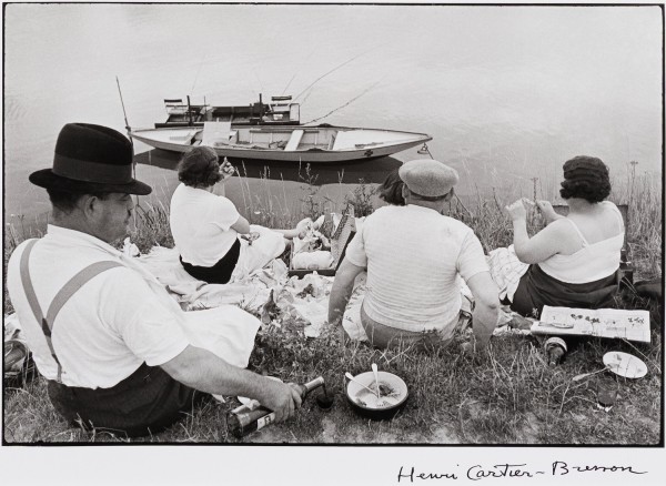 Henri Cartier-Bresson, Au Bord de la Marne, 1936/1990s, unmounted signed silver print. Ref.#16698.